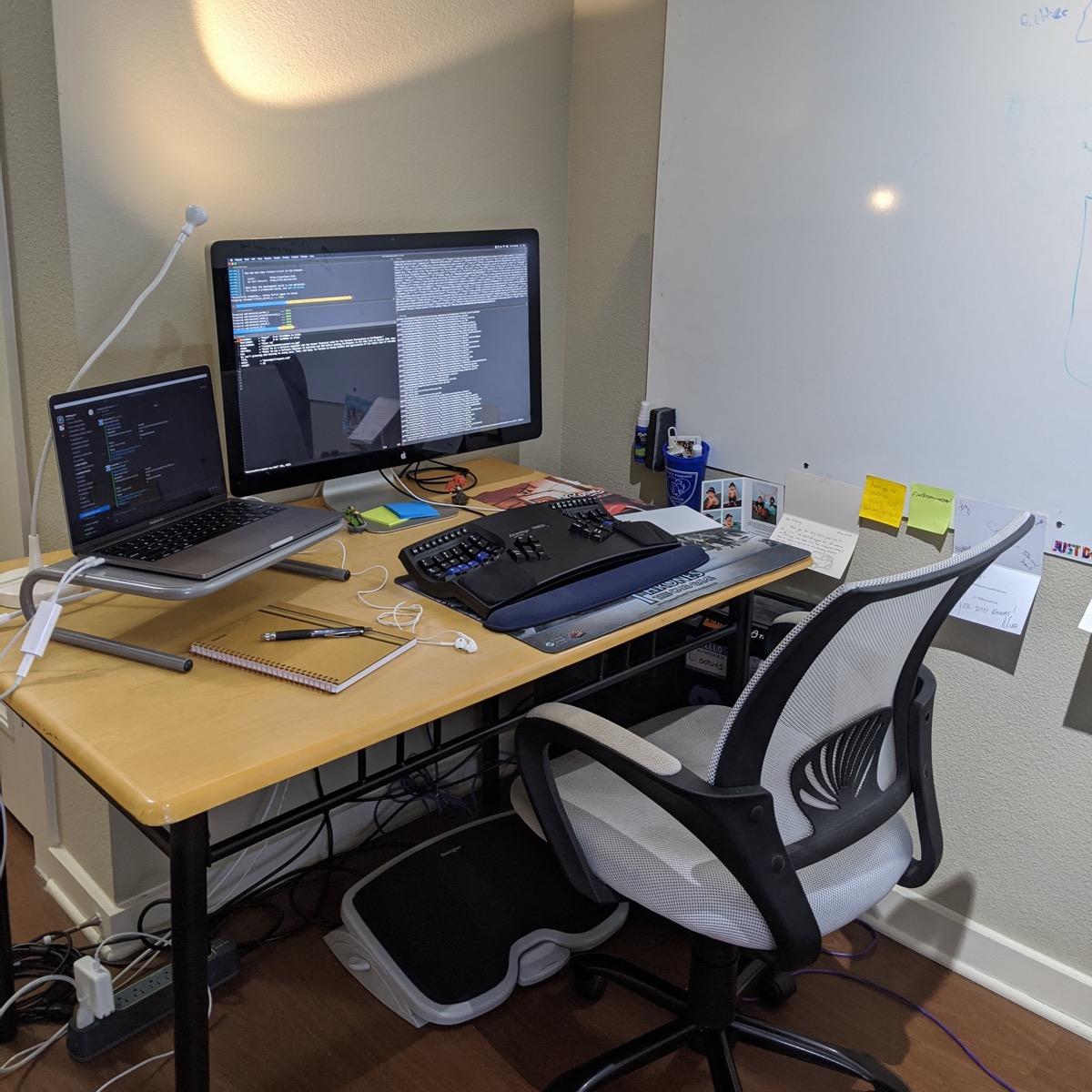 images/wfh-developer-office-desk.jpg